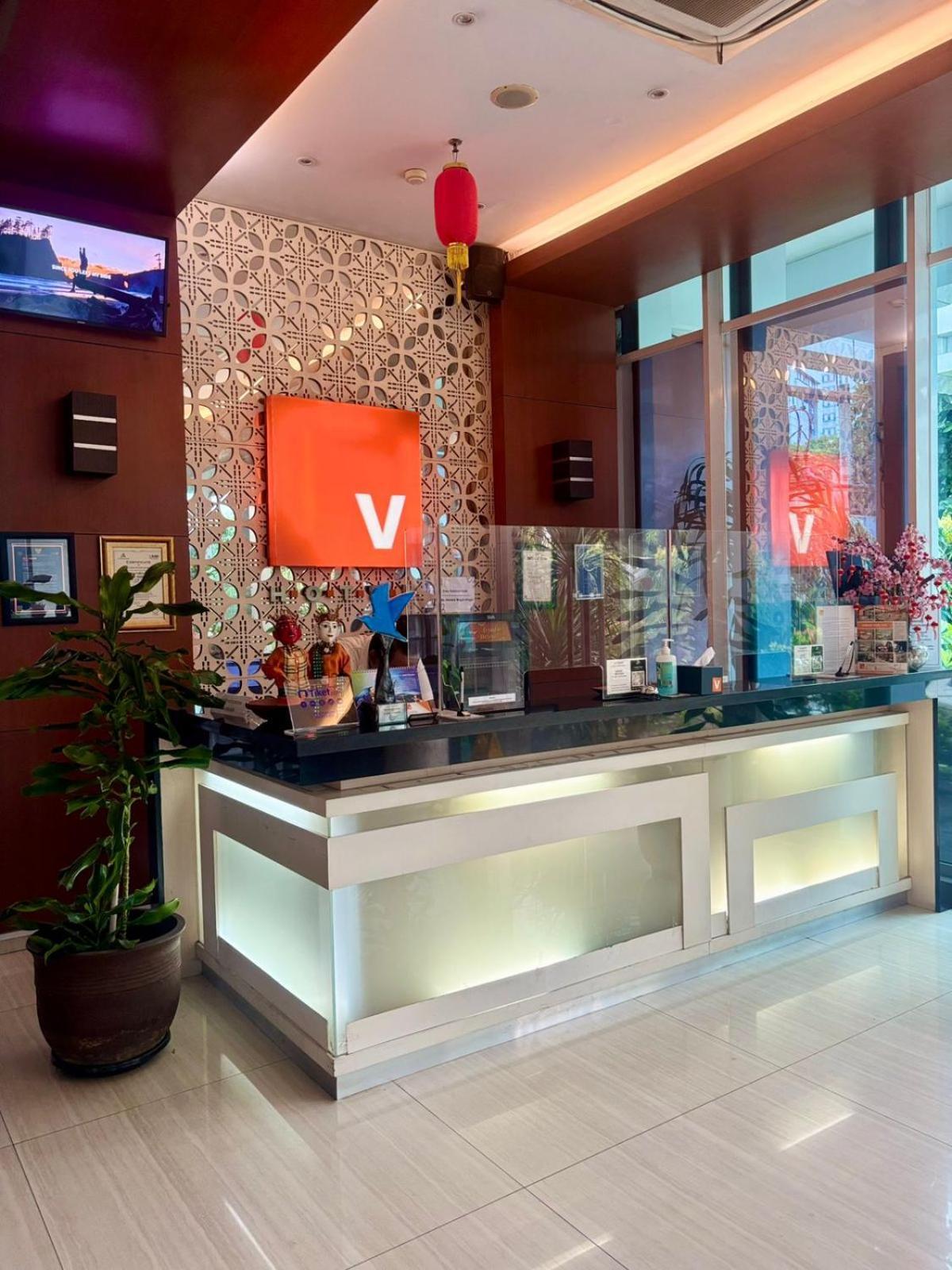 V Hotel Tebet จาการ์ตา ภายนอก รูปภาพ