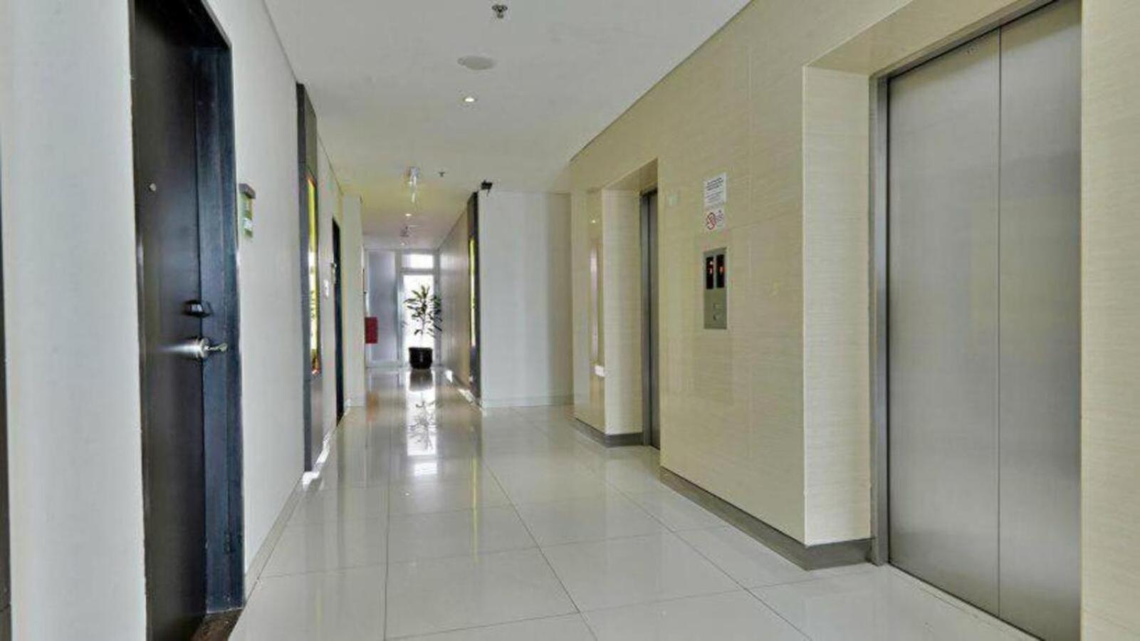 V Hotel Tebet จาการ์ตา ภายนอก รูปภาพ